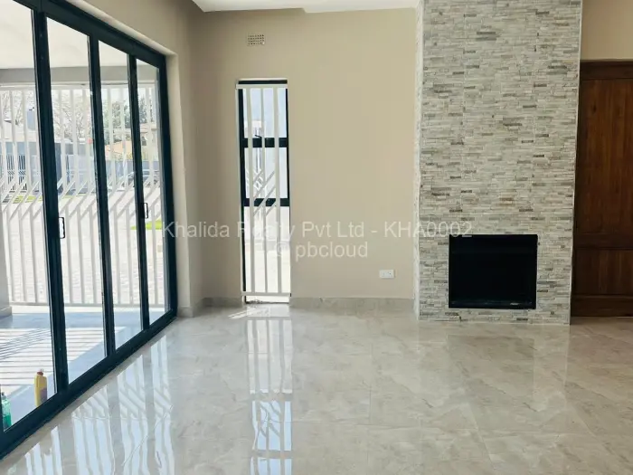 Flat/Apartment to Rent in Highlands