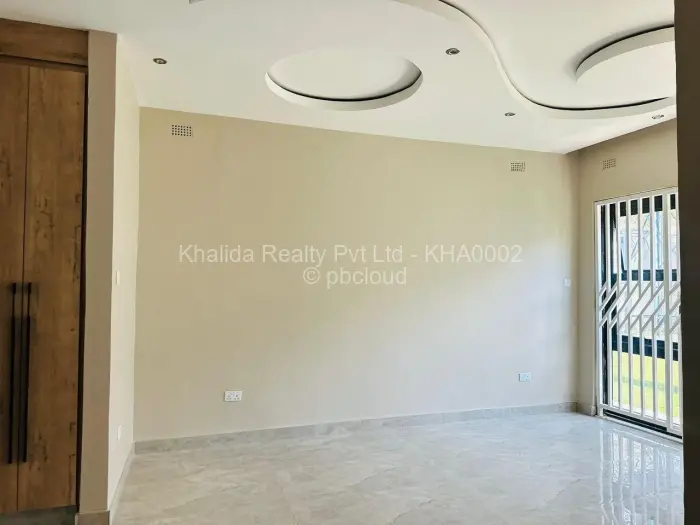 Flat/Apartment to Rent in Highlands