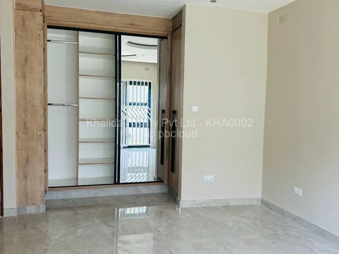 Flat/Apartment to Rent in Highlands