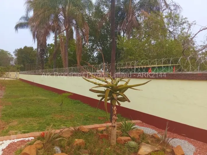 4 Bedroom House to Rent in Mount Pleasant