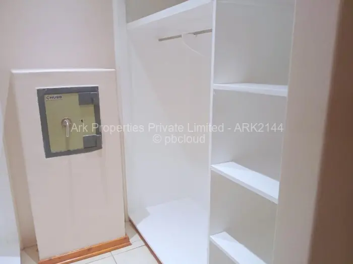 4 Bedroom House to Rent in Mount Pleasant