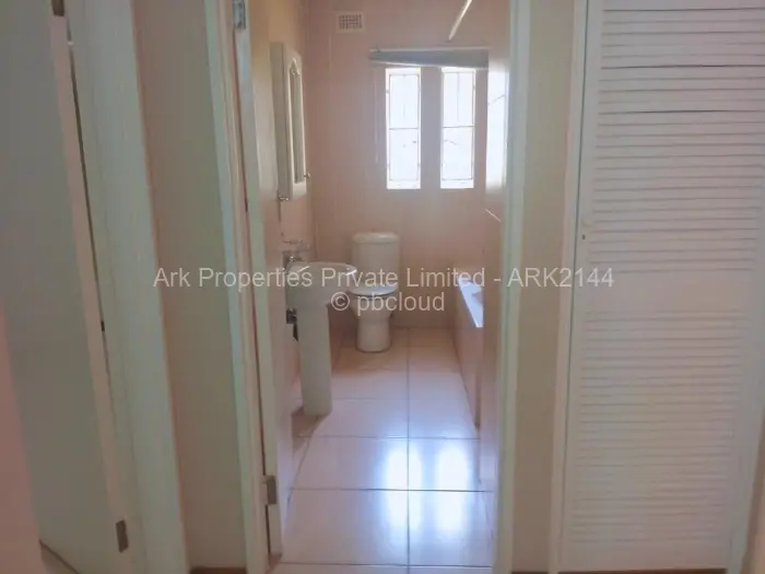 4 Bedroom House to Rent in Mount Pleasant