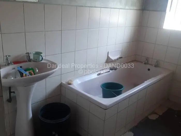 3 Bedroom House for Sale in Windsor Park, Ruwa