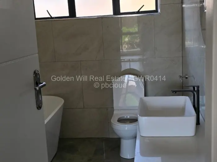 Townhouse/Complex/Cluster to Rent in Marlborough