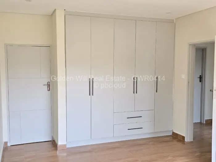 Townhouse/Complex/Cluster to Rent in Marlborough