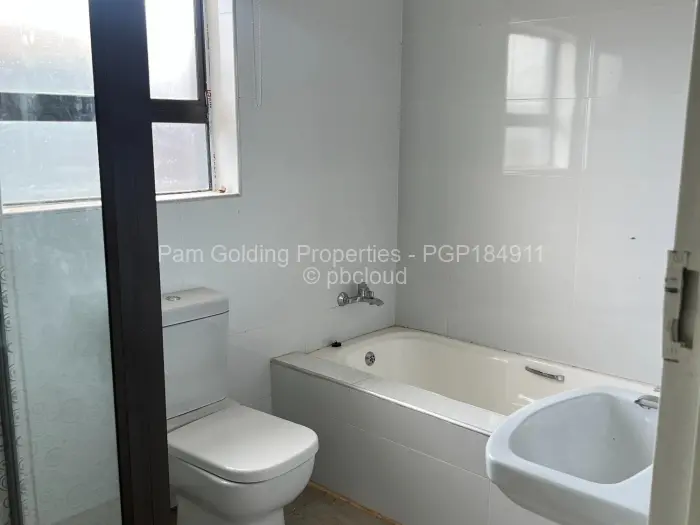 3 Bedroom Cottage/Garden Flat to Rent in Mount Pleasant Heights