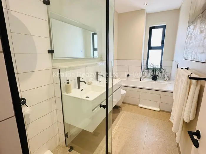 Townhouse/Complex/Cluster to Rent in Borrowdale