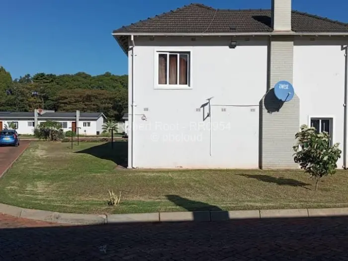 Townhouse/Cluster to Rent in Meyrick Park, Harare