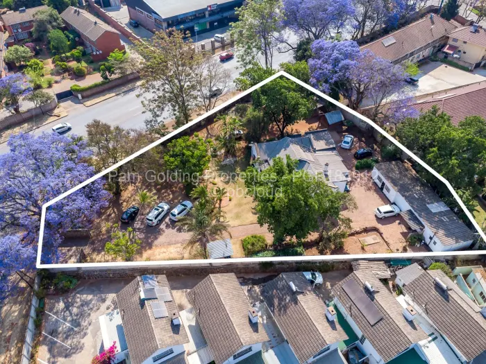 6 Bedroom House for Sale in Avondale, Harare