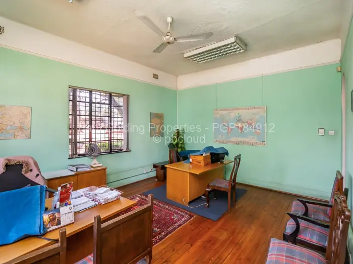 6 Bedroom House for Sale in Avondale, Harare