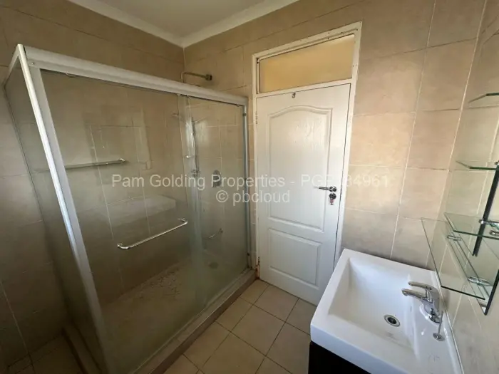 Townhouse/Complex/Cluster to Rent in Avondale