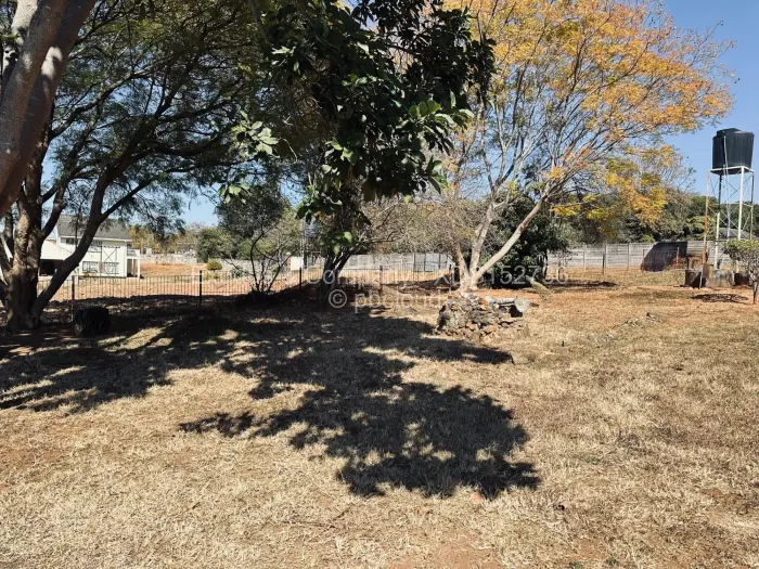 7 Bedroom House for Sale in Borrowdale, Harare