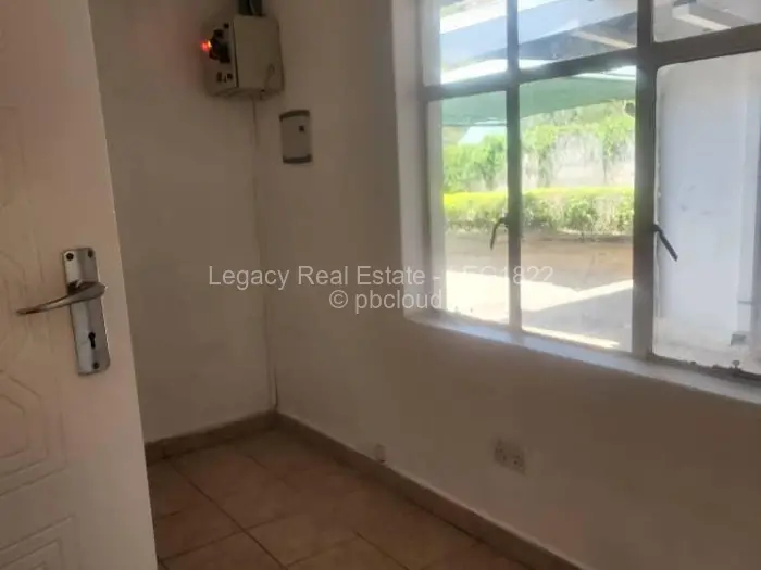 Commercial Property to Rent in Newlands