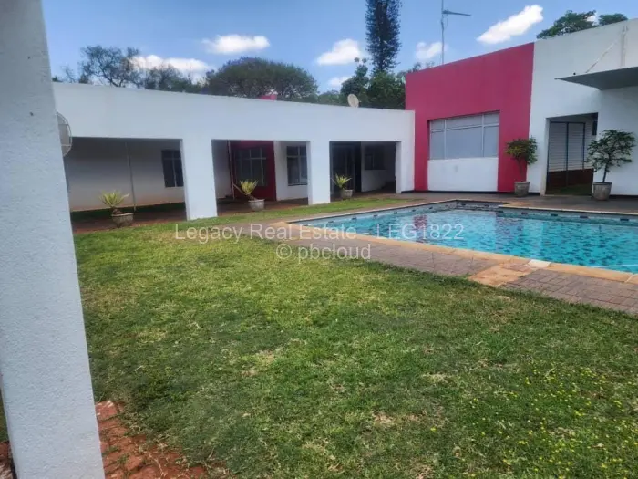 Commercial Property to Rent in Newlands