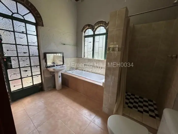 3 Bedroom House to Rent in Highlands