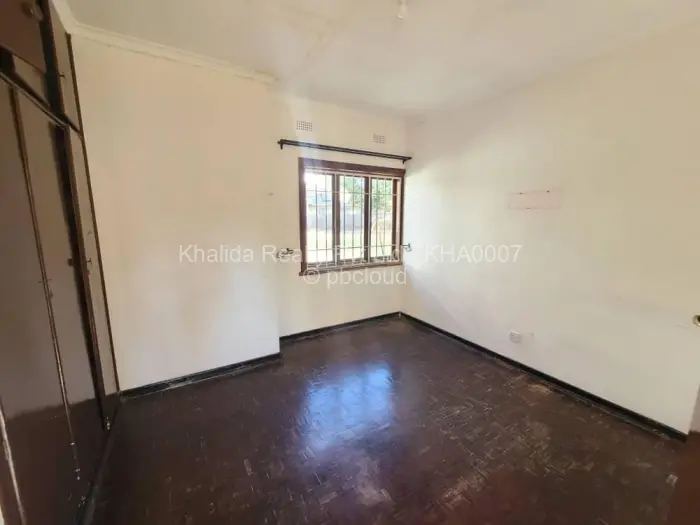 4 Bedroom House to Rent in Mount Pleasant