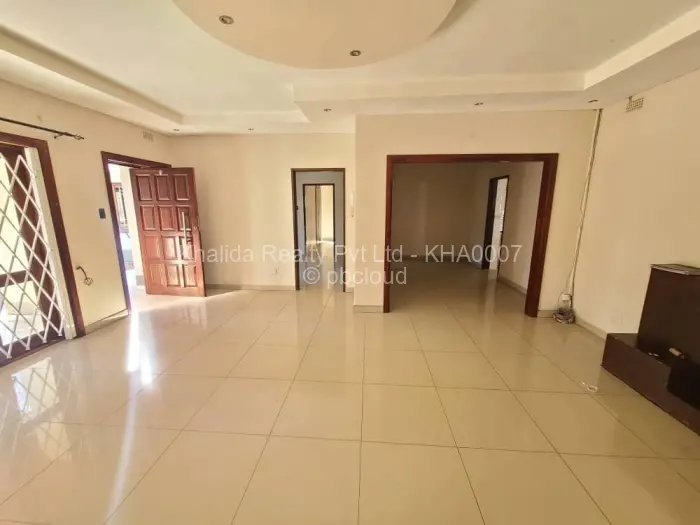 4 Bedroom House to Rent in Mount Pleasant