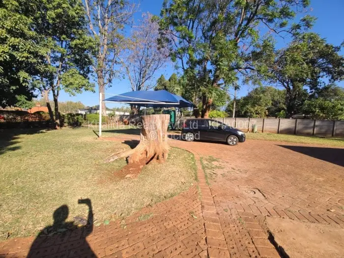 4 Bedroom House to Rent in Mount Pleasant