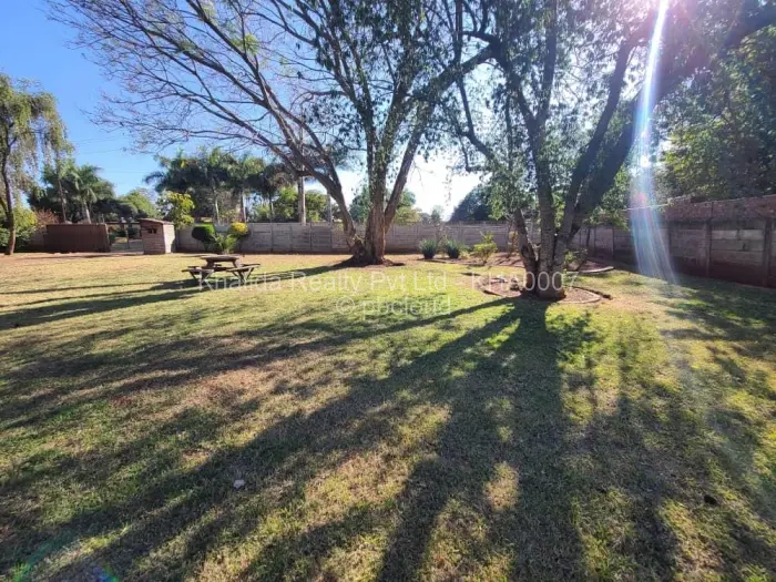 4 Bedroom House to Rent in Mount Pleasant