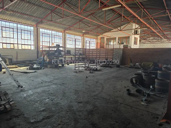 Warehouse/Industrial for Sale in Donnington, Bulawayo