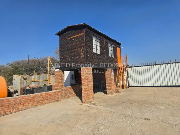 Warehouse/Industrial for Sale in Donnington, Bulawayo