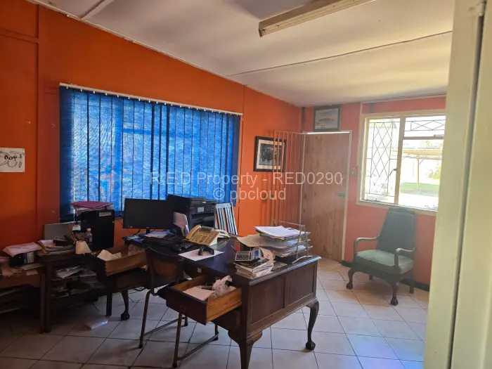 Warehouse/Industrial for Sale in Donnington, Bulawayo