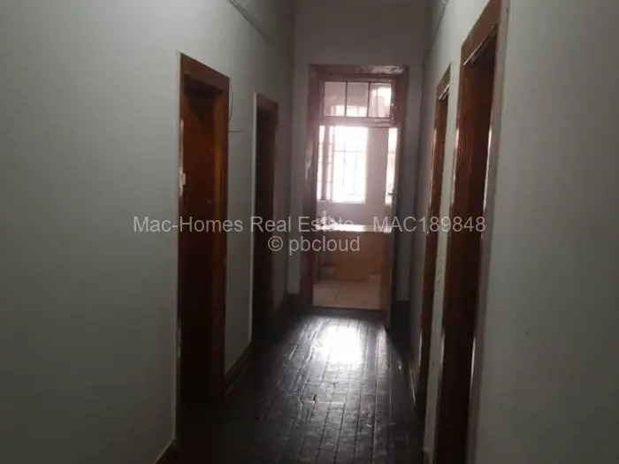Townhouse/Cluster for Sale in Avenues, Harare