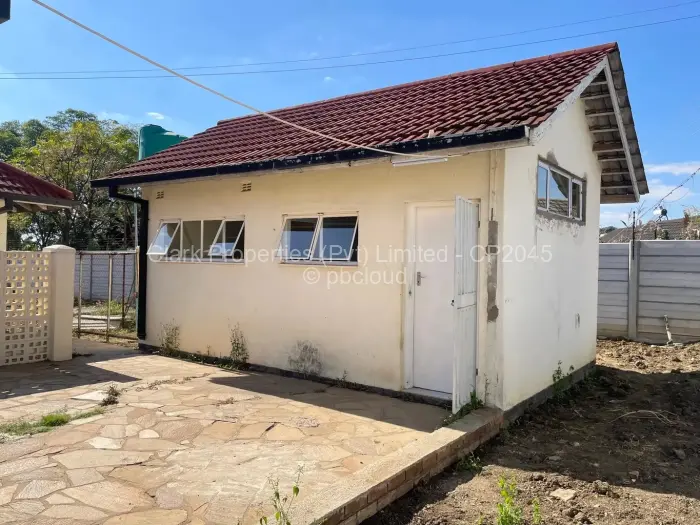 3 Bedroom House for Sale in Avonlea, Harare