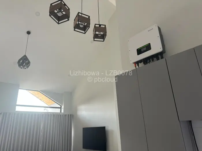 Townhouse/Complex/Cluster to Rent in Alexandra Park