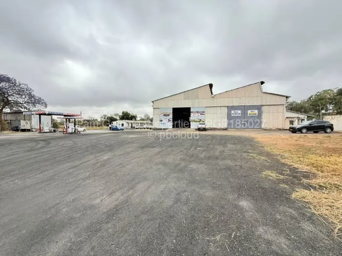 Industrial Property for Sale in Donnington, Bulawayo