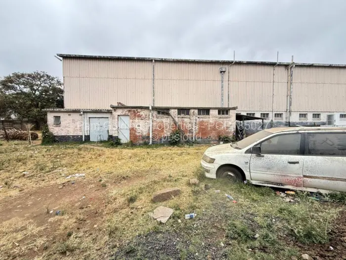 Industrial Property for Sale in Donnington, Bulawayo