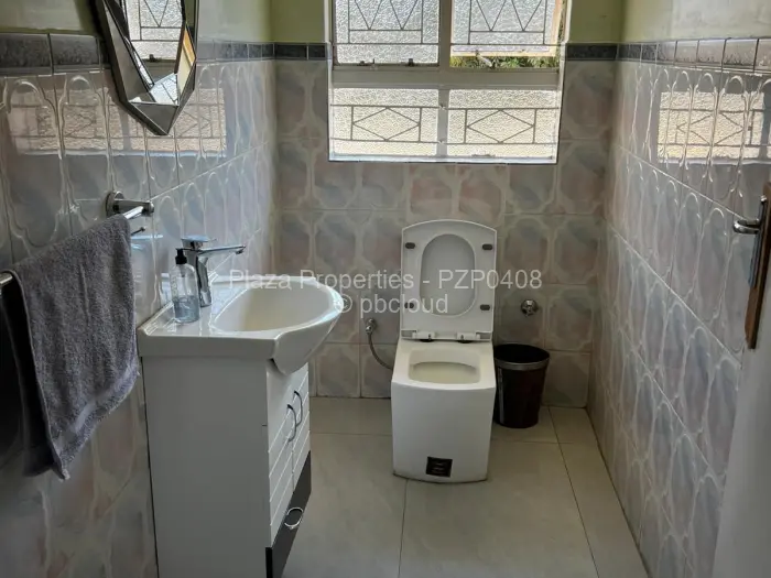 5 Bedroom House for Sale in Windsor Park, Ruwa