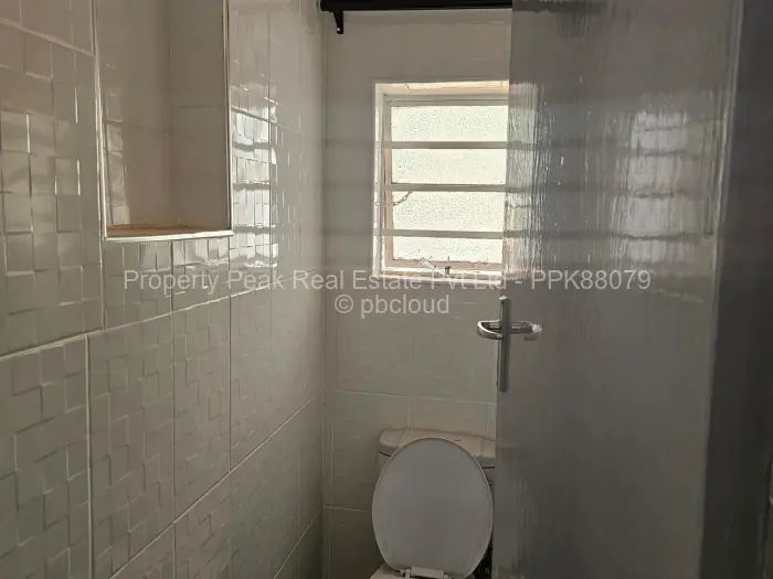 House to Rent in Kamfinsa, Harare
