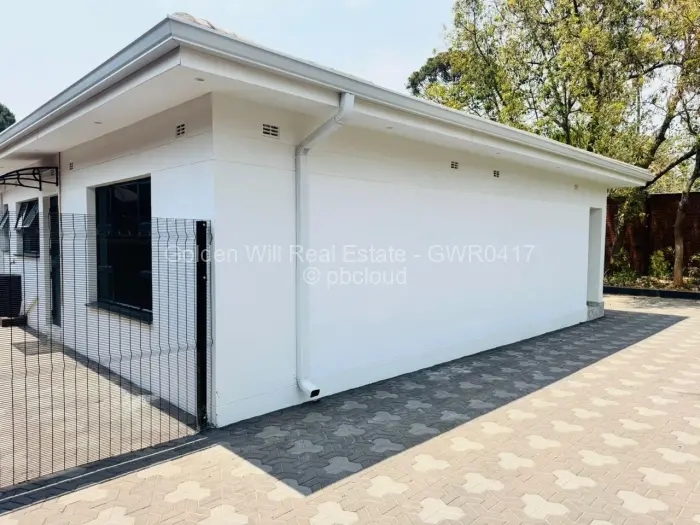 Townhouse/Complex/Cluster to Rent in Mount Pleasant, Harare