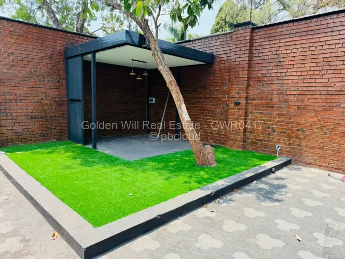 Townhouse/Complex/Cluster to Rent in Mount Pleasant, Harare