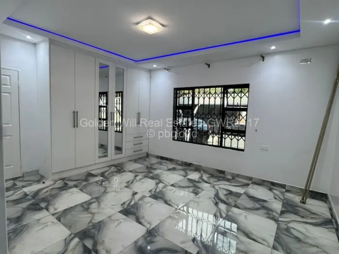 Townhouse/Complex/Cluster to Rent in Mount Pleasant, Harare