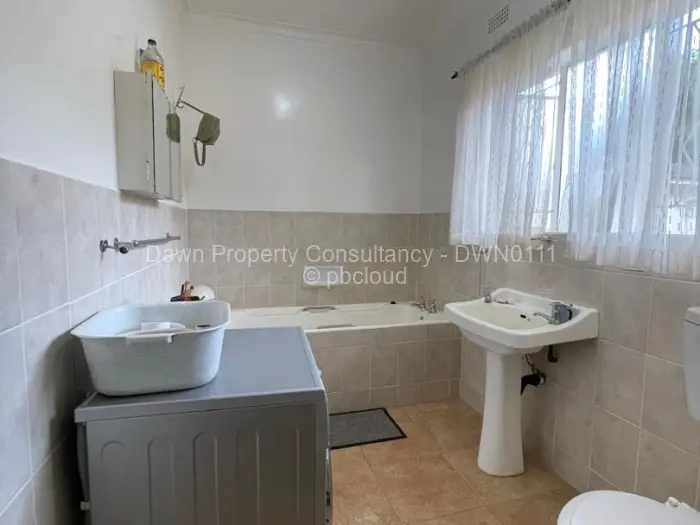 4 Bedroom House for Sale in Hogerty Hill, Harare