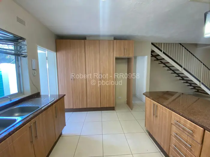2 Bedroom Cottage/Garden Flat to Rent in Avondale