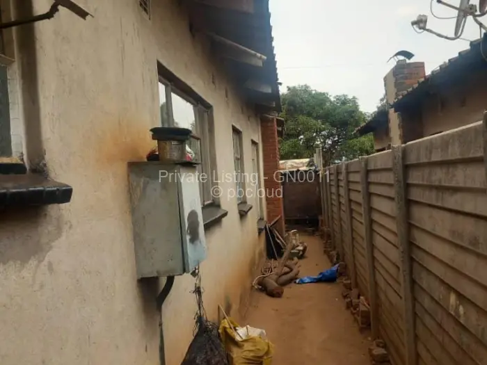 3 Bedroom House for Sale in Warren Park, Harare