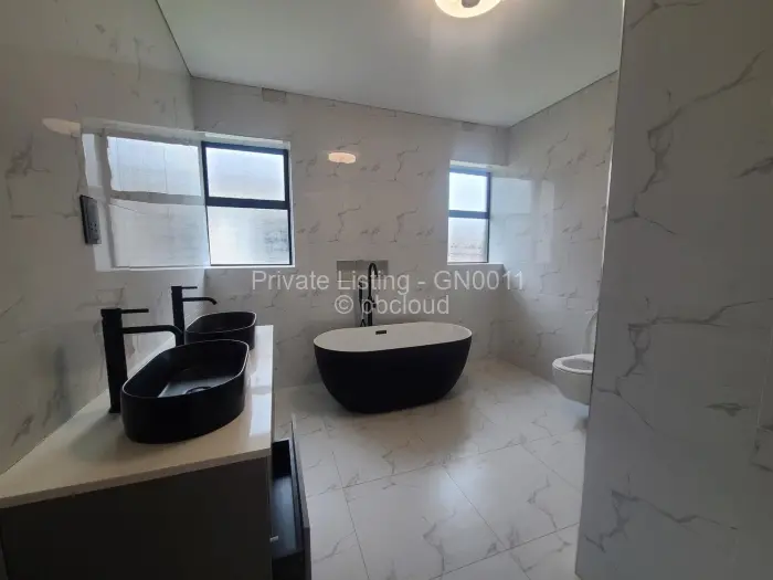 5 Bedroom House for Sale in Mount Pleasant Heights, Harare