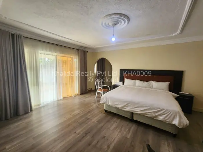 9 Bedroom House to Rent in Rusape, Rusape