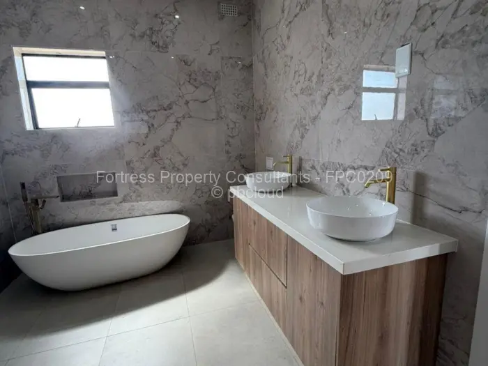 5 Bedroom House for Sale in Mount Pleasant Heights, Harare