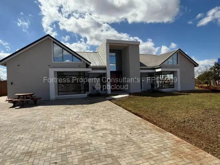 5 Bedroom House for Sale in Mount Pleasant Heights, Harare