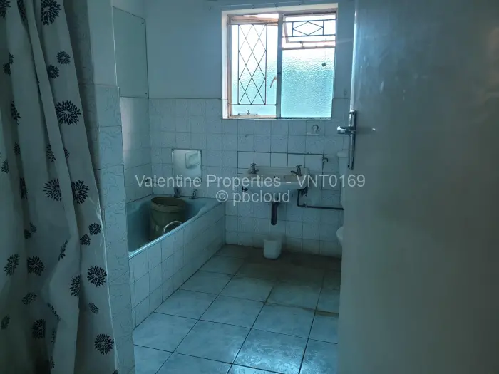 Commercial Property to Rent in Avondale, Harare