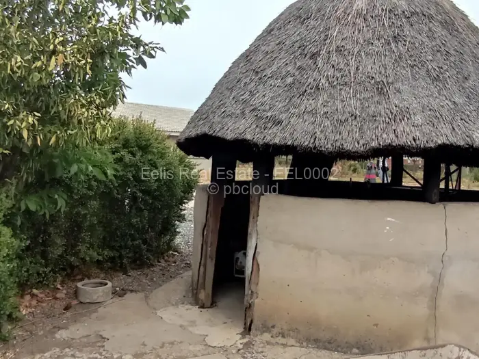 4 Bedroom House for Sale in Daylesford, Gweru