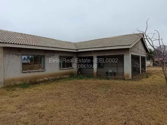 4 Bedroom House for Sale in Daylesford, Gweru