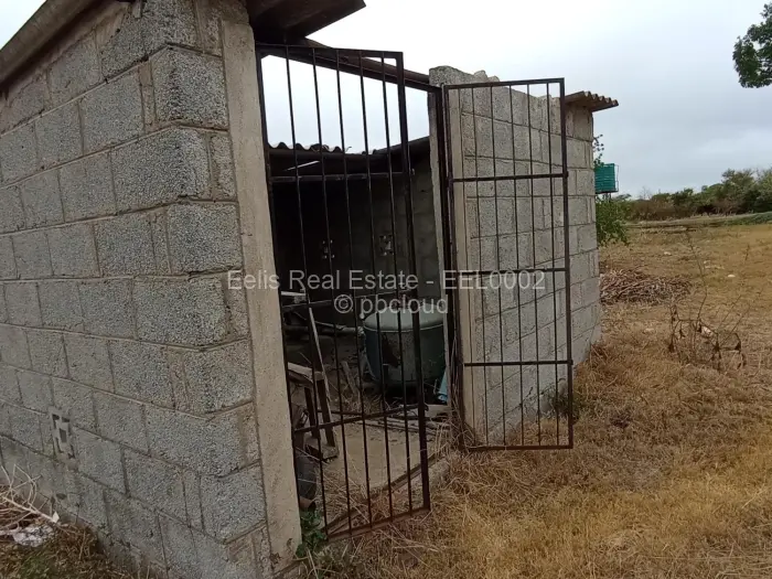 4 Bedroom House for Sale in Daylesford, Gweru