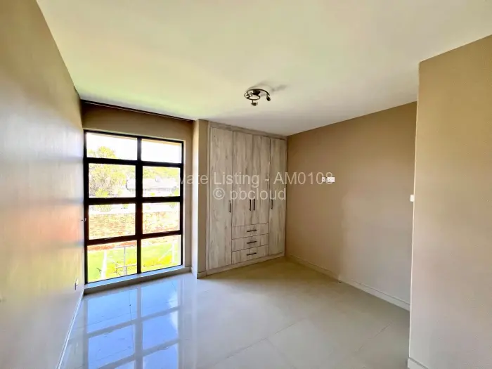 Townhouse/Complex/Cluster to Rent in Strathaven