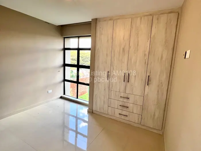 Townhouse/Complex/Cluster to Rent in Strathaven