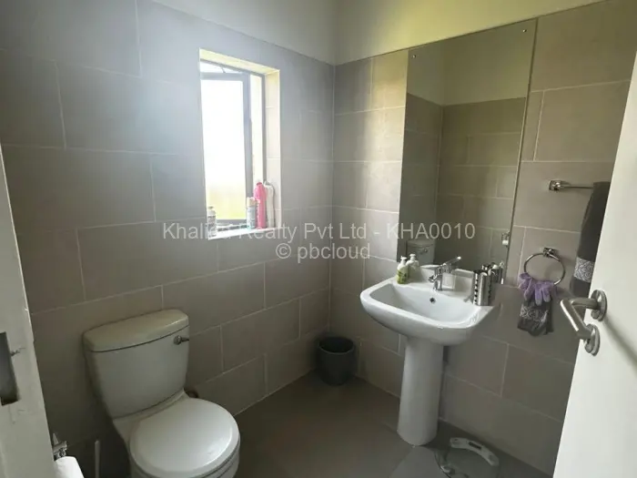 Townhouse/Complex/Cluster to Rent in Arlington